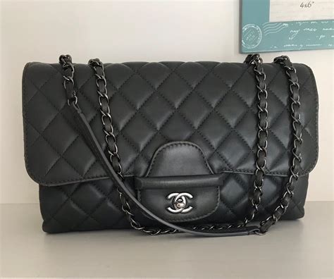 cerco borsa chanel originale|prezzi borse Chanel originali.